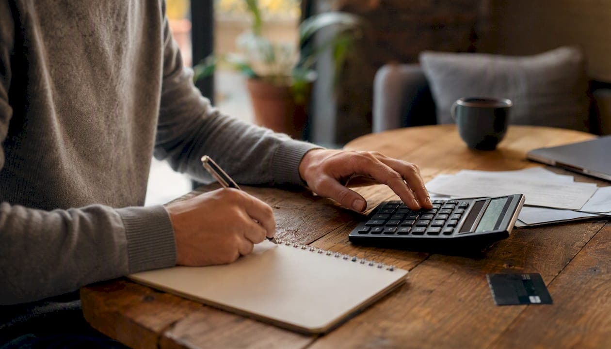 Compound Interest Avoidance Strategy: Your Debt Repayment Plan